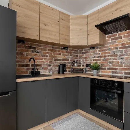 아파트 Idealny Dla Rodzin Z Balkonem I Dwiema Sypialniami W Katowicach By Renters